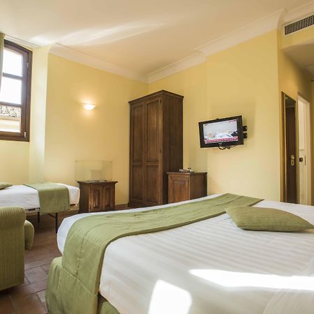 Oste Del Castello Wellness & Bike Hotel Verucchio Exterior photo