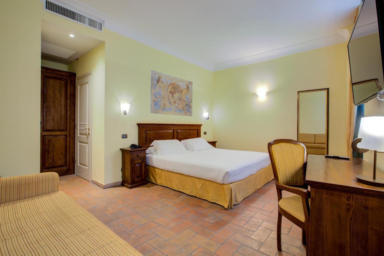 Oste Del Castello Wellness & Bike Hotel Verucchio Exterior photo