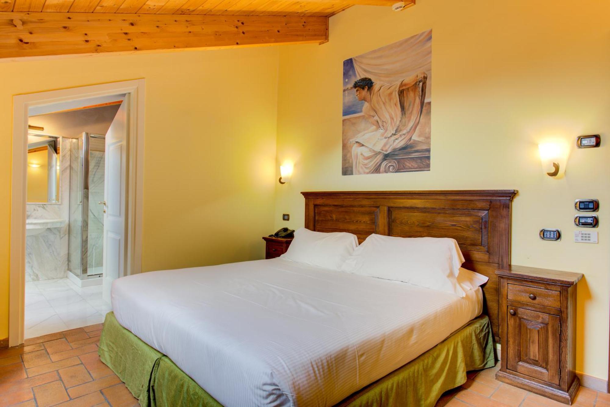 Oste Del Castello Wellness & Bike Hotel Verucchio Exterior photo